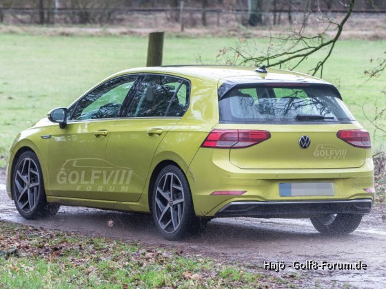 VW Golf 8 - bei Testfahrten erwischt