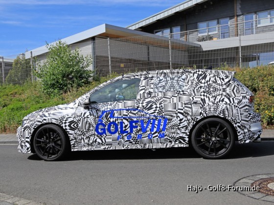 VW Golf 8 GTI - Erlkönig auf Nordschleife erwischt