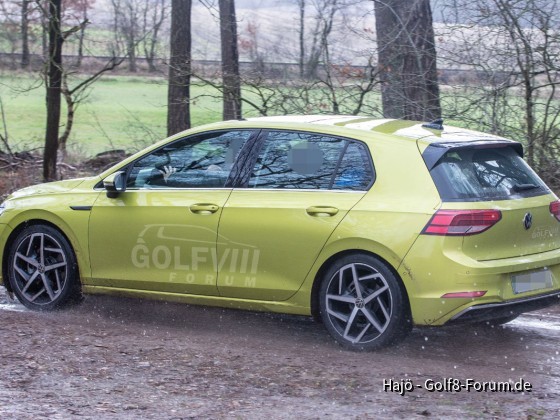 VW Golf 8 - bei Testfahrten erwischt