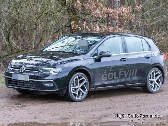 VW Golf 8 - bei Testfahrten erwischt