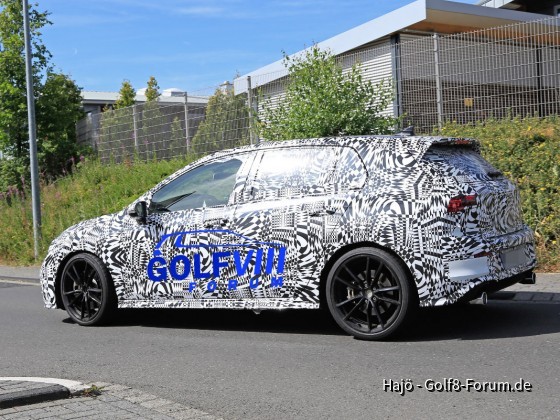 VW Golf 8 GTI - Erlkönig auf Nordschleife erwischt